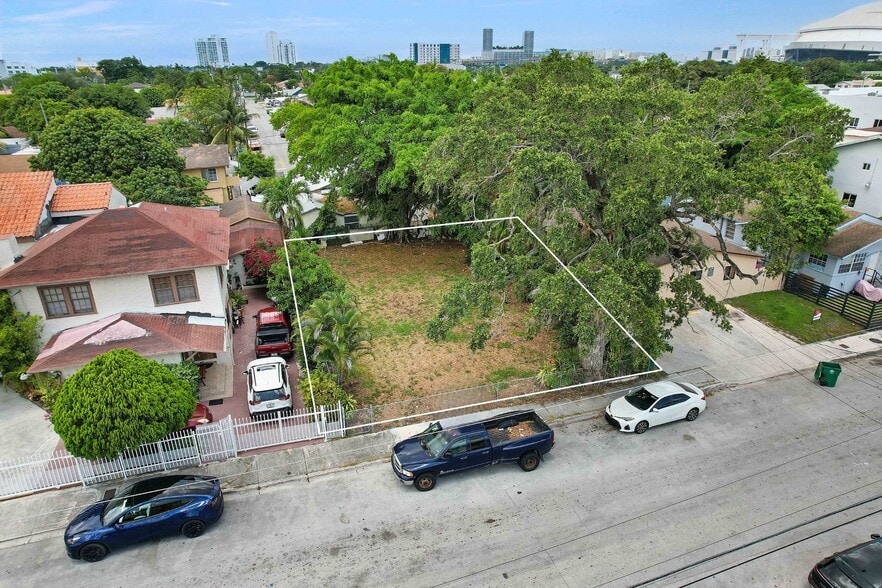 More Photos Of 1873 NW Flagler Ter, Miami Land For Sale