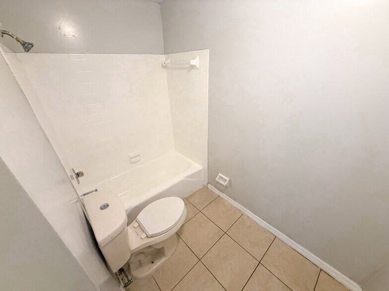 More Photos Of 3202-3210 Louisiana Ave, Fort Pierce Apartments For Sale