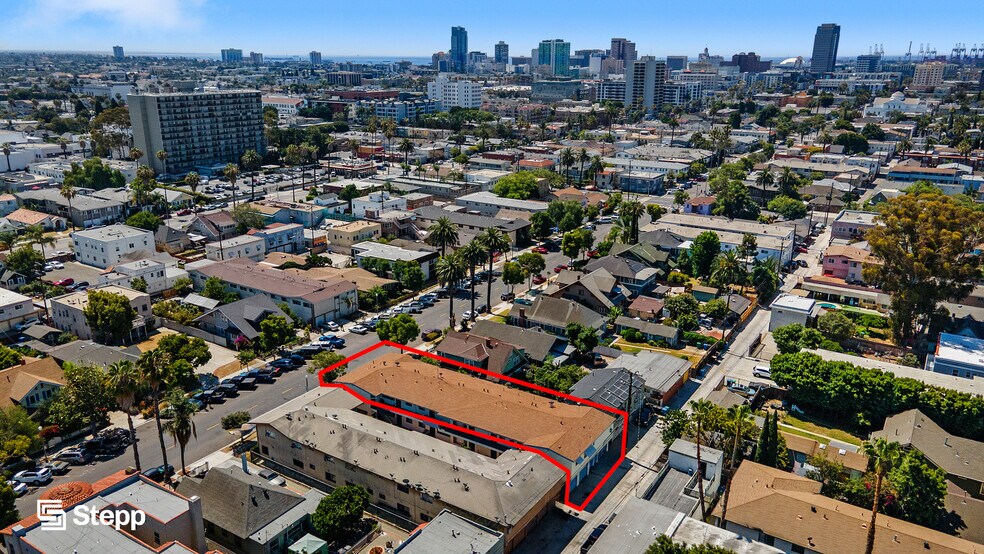 More Photos Of 1123 Cedar Ave, Long Beach Apartments For Sale