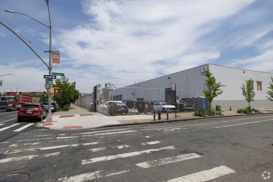 More Photos Of 1970 Pitkin Ave, Brooklyn Warehouse For Lease