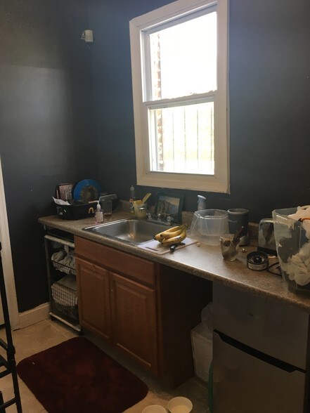 More Photos Of 1115-1117 Good Hope Rd SE, Washington Storefront Retail Residential For Lease