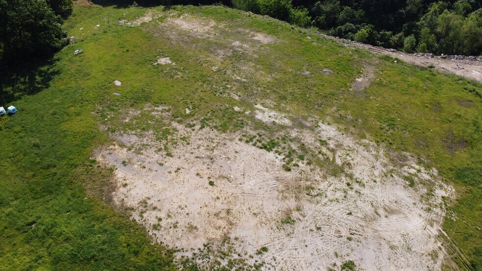 More Photos Of 2975 E McCarty St, Jefferson City Land For Sale