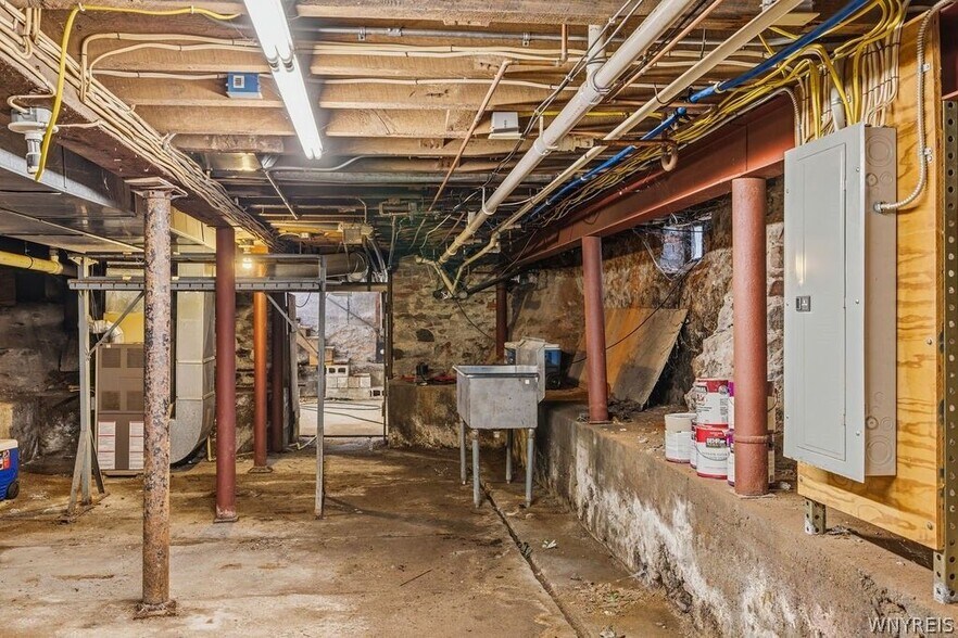 More Photos Of 259 Young St, Wilson Storefront Retail Residential For Sale