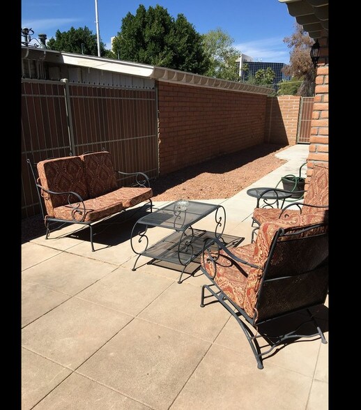 More Photos Of 207 E Monterey Way, Phoenix Office Residential For Sale