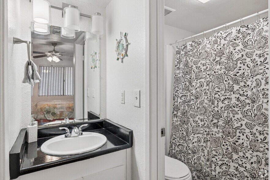 More Photos Of 6241 N 27th Ave, Phoenix Apartments For Sale