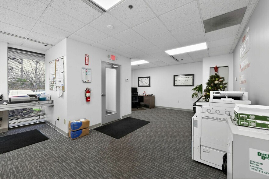 More Photos Of 50 W TechneCenter Dr, Milford Light Distribution For Sale