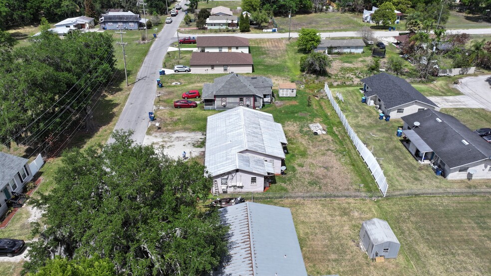 More Photos Of 32 N Palmetto Ave, Fort Meade Multifamily For Sale