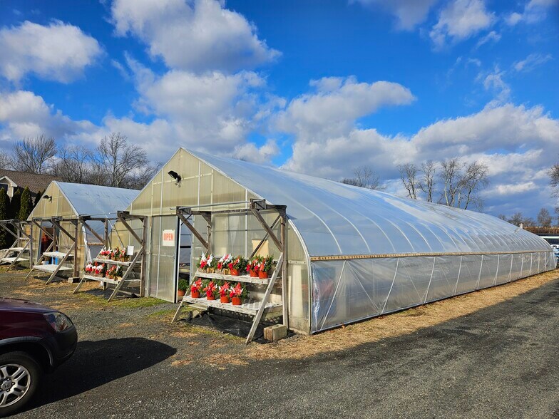 More Photos Of 136 Meriden Rd, Middlefield Land For Sale