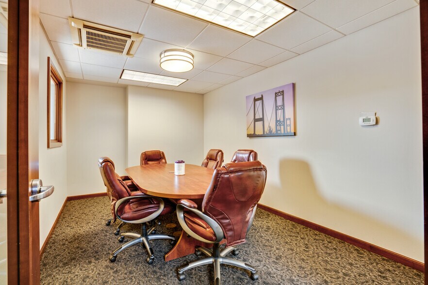 More Photos Of 705 S 9th St, Tacoma Office For Lease