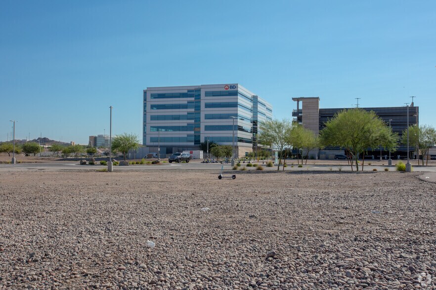More Photos Of 850 W Rio Salado Pky, Tempe Unknown For Lease