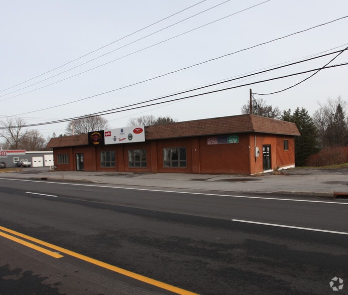 Primary Photo Of 380 Oriskany Blvd, Whitesboro Freestanding For Lease