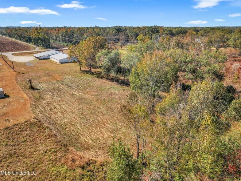 More Photos Of 6238 MS-198, Lucedale Specialty For Sale