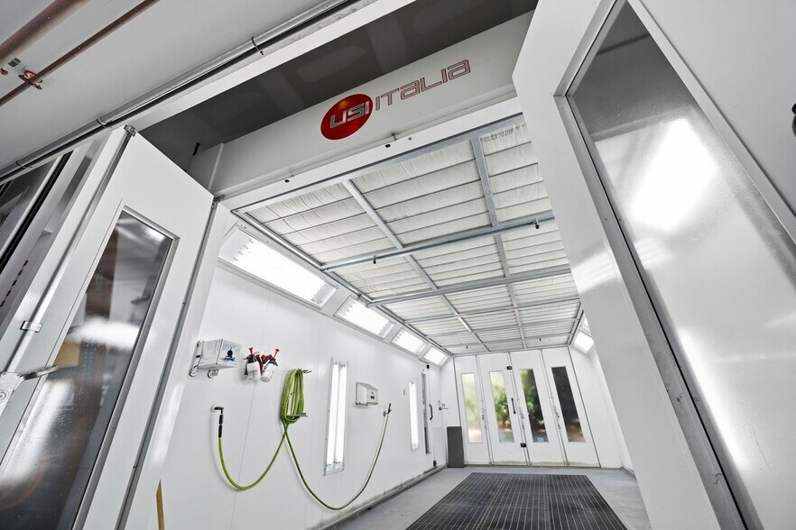 More Photos Of 1262-1264 US-22, Lebanon Auto Repair For Sale