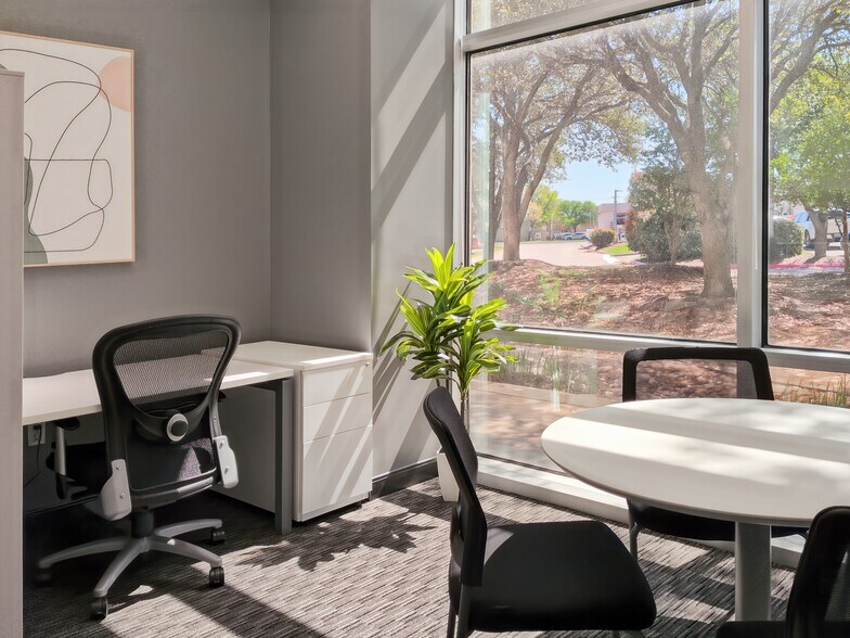 More Photos Of 13785 Research Blvd, Austin Coworking Space