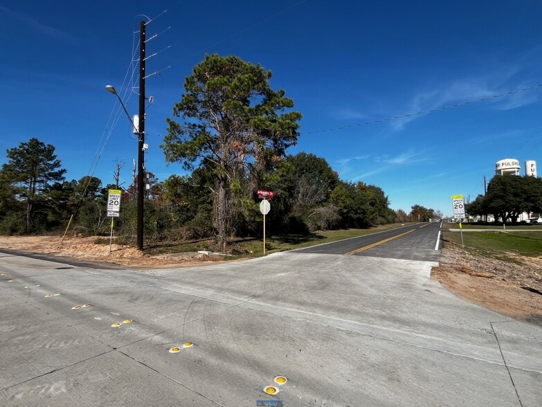 More Photos Of Huggins Dr @ Water Plant Road, Fulshear Land For Sale
