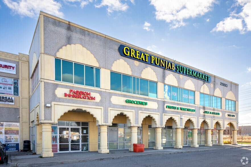 More Photos Of 2960 Drew Rd, Mississauga Storefront Retail Office For Lease