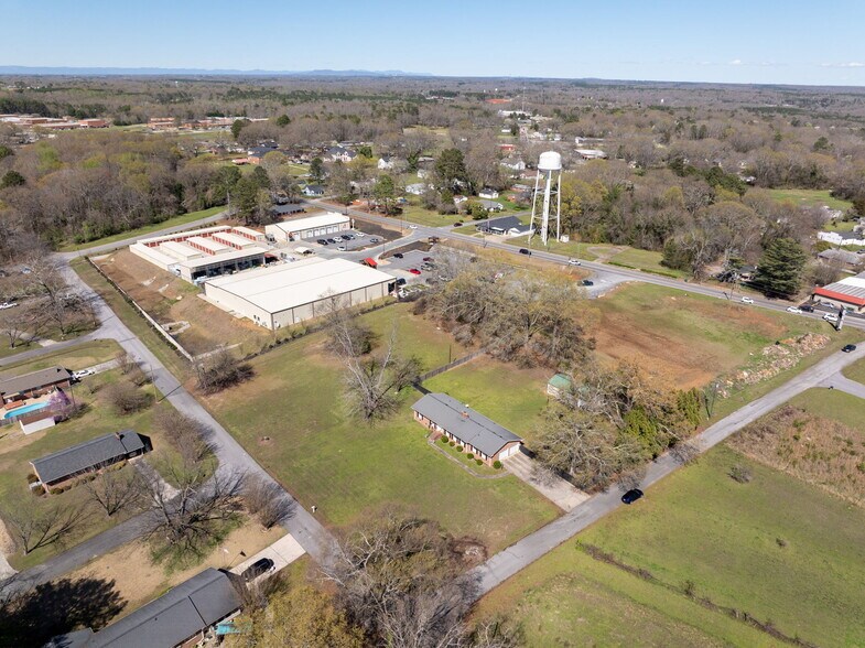 More Photos Of 300 N Green St, Williamston Land For Sale