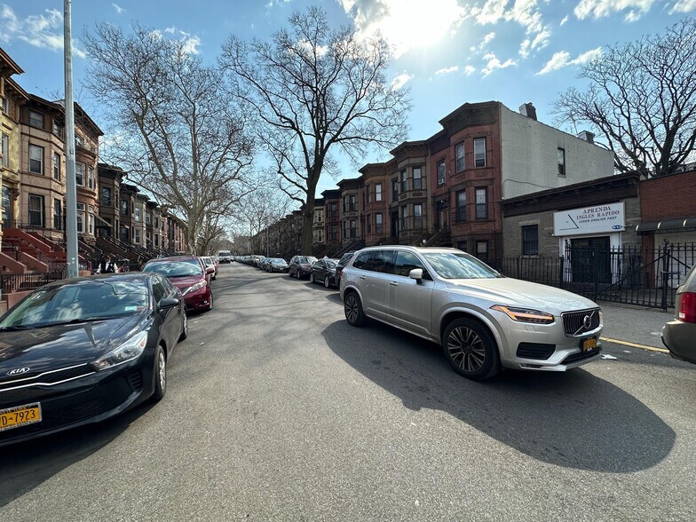 More Photos Of 412 55th St, Brooklyn Land For Sale