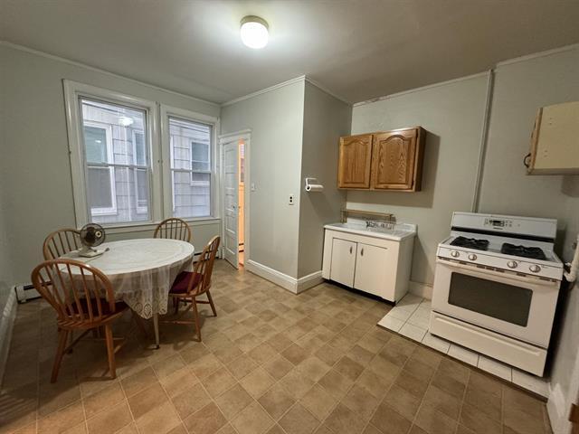 More Photos Of 35 E 26th St, Bayonne Apartments For Sale