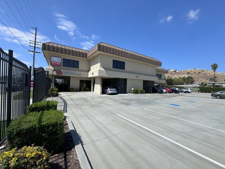 Primary Photo Of 1068 Broadway, El Cajon Medical For Sale