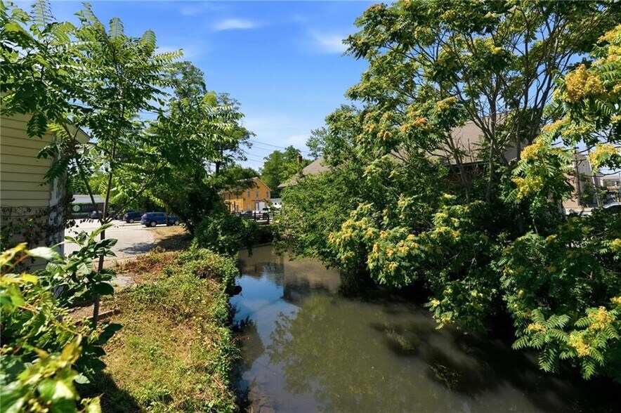 More Photos Of 3376 Post Rd, Warwick Restaurant For Sale