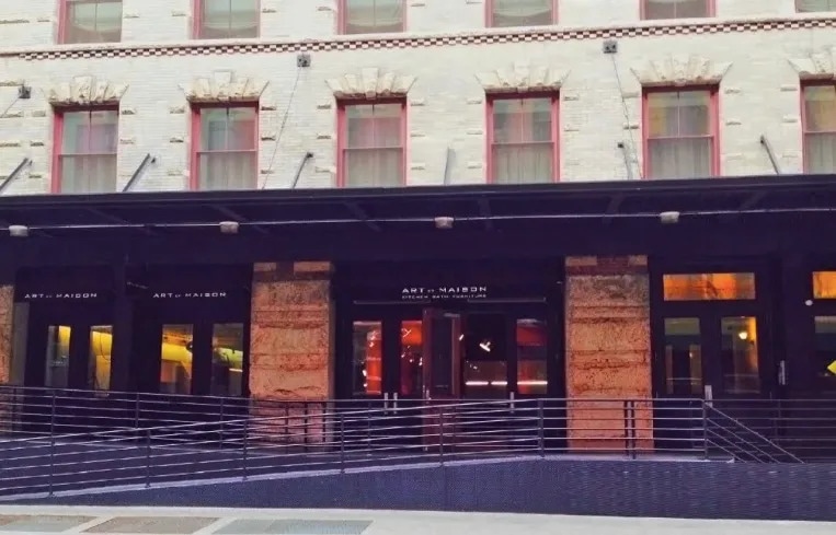 More Photos Of 31-33 N Moore St, New York Apartments For Lease