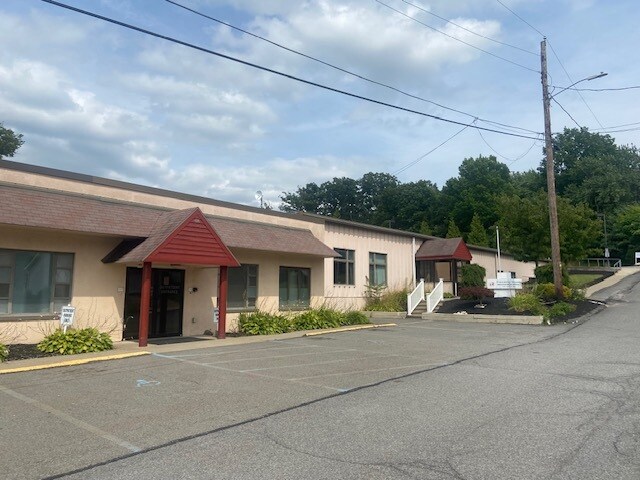 More Photos Of 1509 Maple St, Scranton Medical For Sale