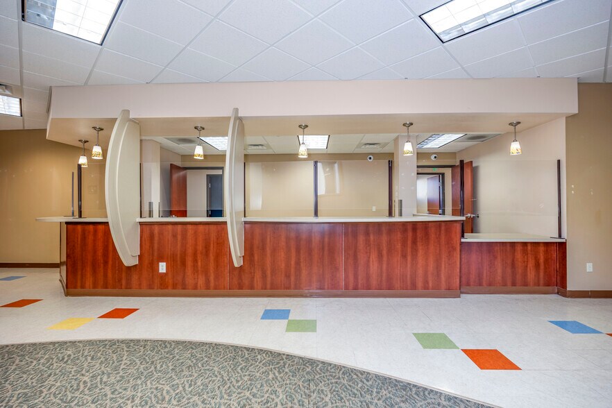 More Photos Of 829 Goethals Dr, Richland Office For Lease