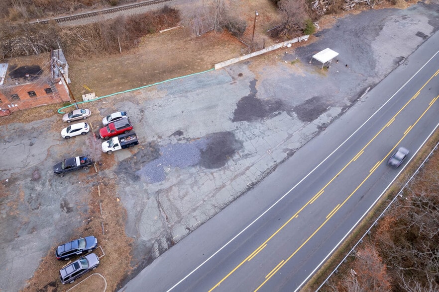 More Photos Of 2845 Ivy Rd, Charlottesville Service For Sale
