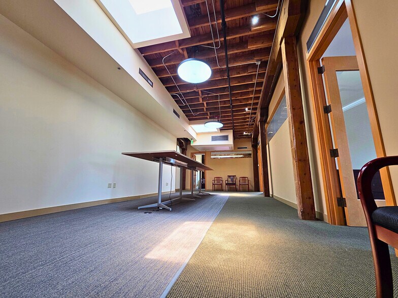 More Photos Of 1660 17th St, Denver Office Residential For Sale