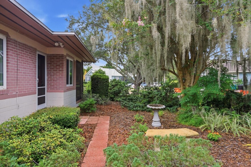 More Photos Of 642 Harwood St, Orlando Apartments For Sale