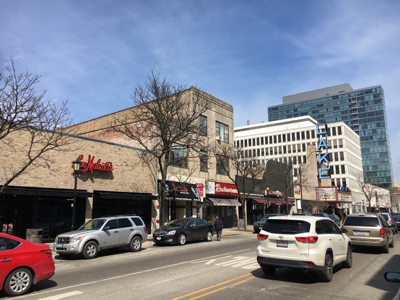 More Photos Of 1040-1044 Lake St, Oak Park Storefront Retail Office For Lease