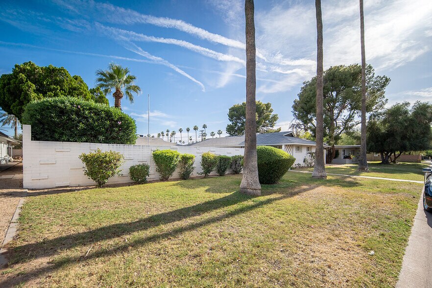 More Photos Of 3517 E Montecito Ave, Phoenix Apartments For Sale