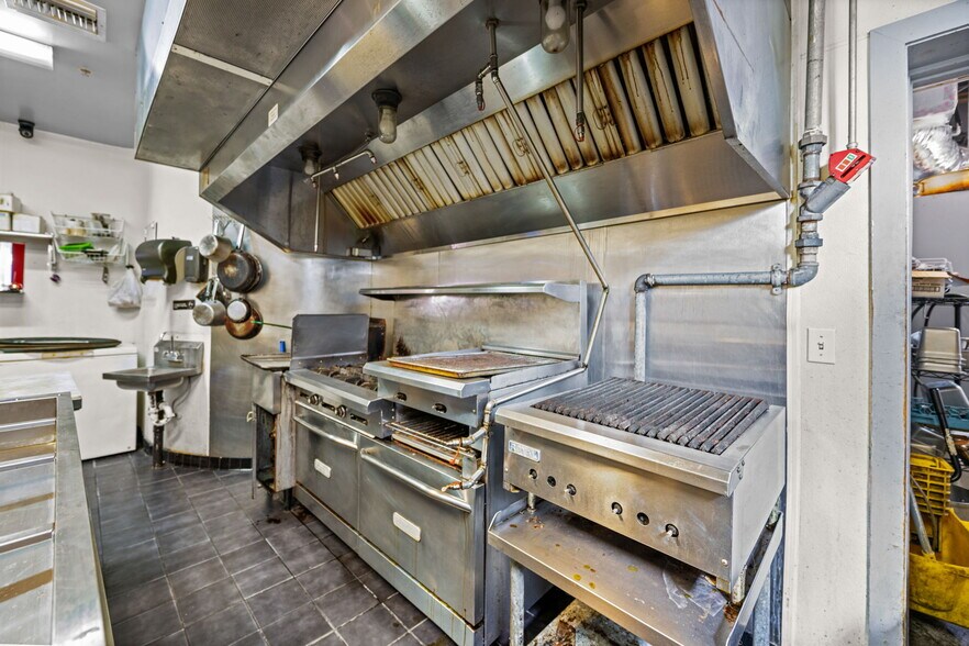 More Photos Of 101 Palm Harbor Pky, Palm Coast Apartments For Sale