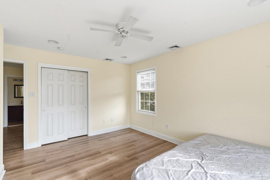 More Photos Of 2090 Blue Bell Rd, Williamstown Land For Sale