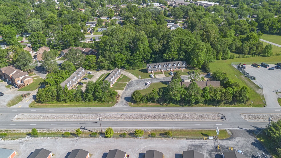 More Photos Of 279B Harrier ct, Clarksville Apartments For Sale