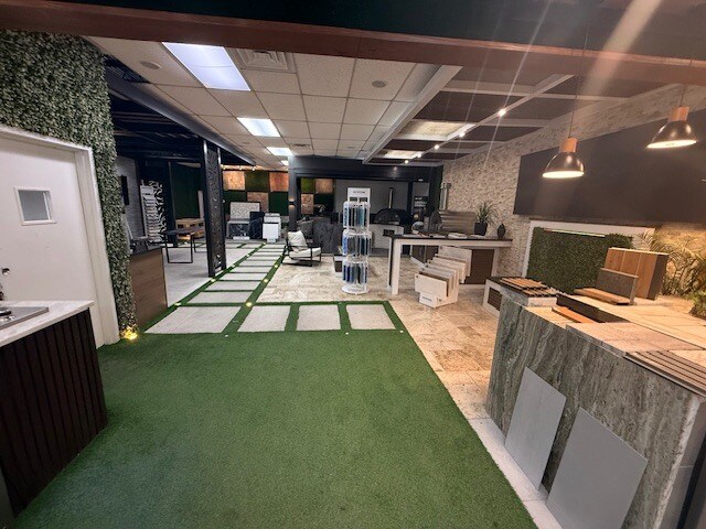 More Photos Of 3852 L B Mcleod Rd, Orlando Warehouse For Lease