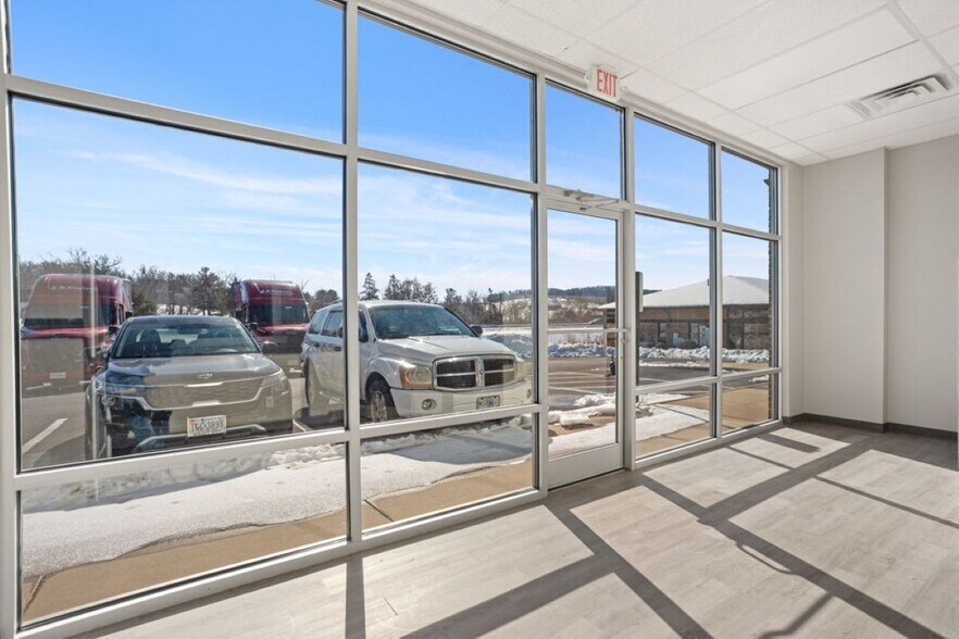 More Photos Of 36 Parkway Ln, Fishersville Storefront Retail Office For Lease