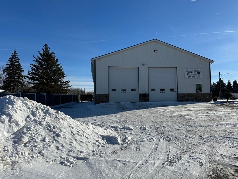 More Photos Of 6429 Locust St, Marlette Specialty For Sale