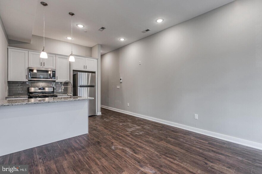 More Photos Of 1316 S Broad St, Philadelphia Apartments For Sale