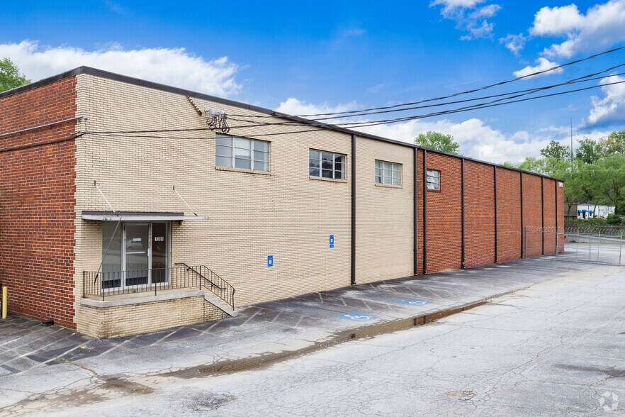 More Photos Of 1365 English St NW, Atlanta Warehouse For Lease