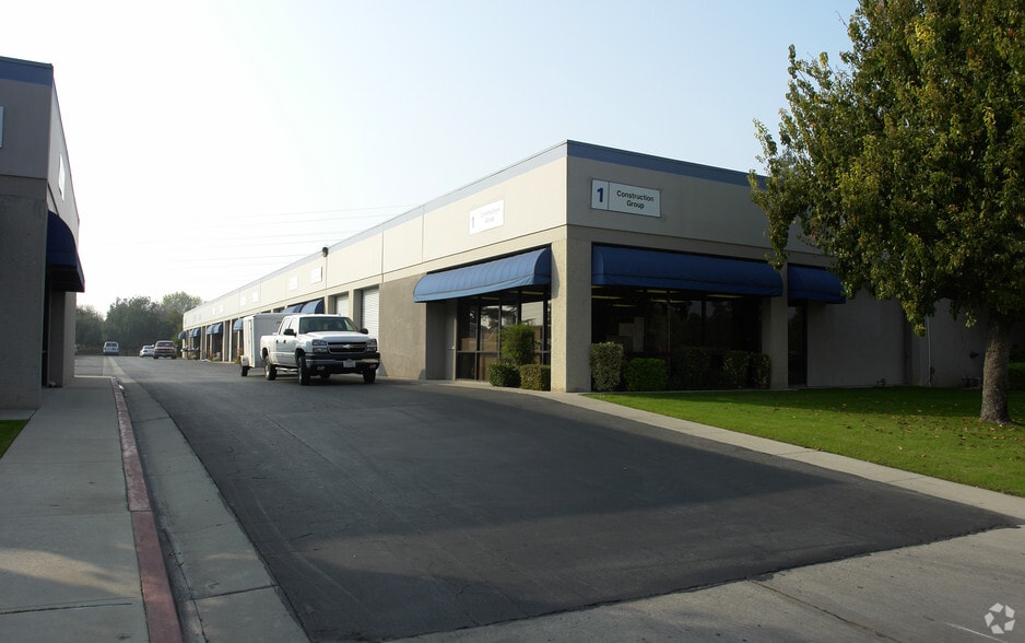 More Photos Of 2001 Westwind Dr, Bakersfield Light Manufacturing For Lease