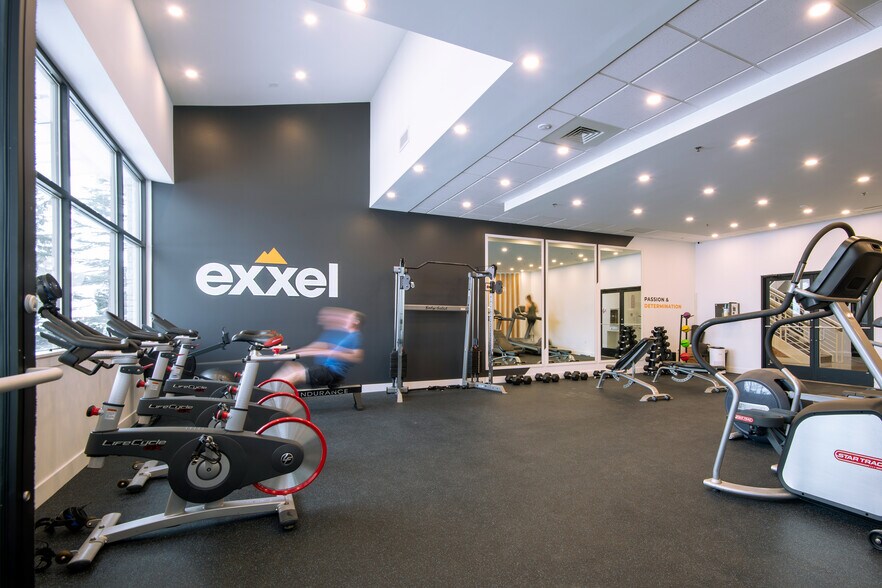 More Photos Of 1 International Ct, Broomfield Office For Sale