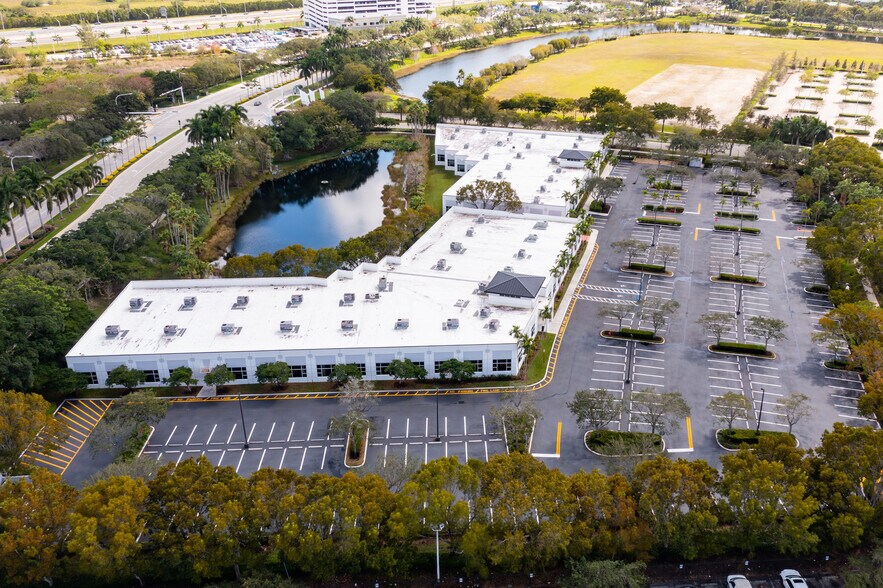 More Photos Of 3360 Enterprise Ave, Weston Unknown For Lease