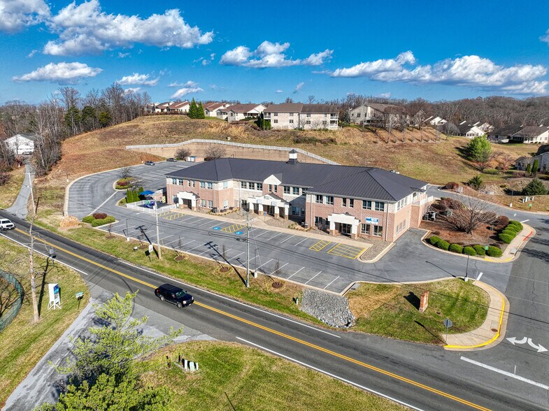 Primary Photo Of 105 Stony Pointe Way, Strasburg Medical For Lease