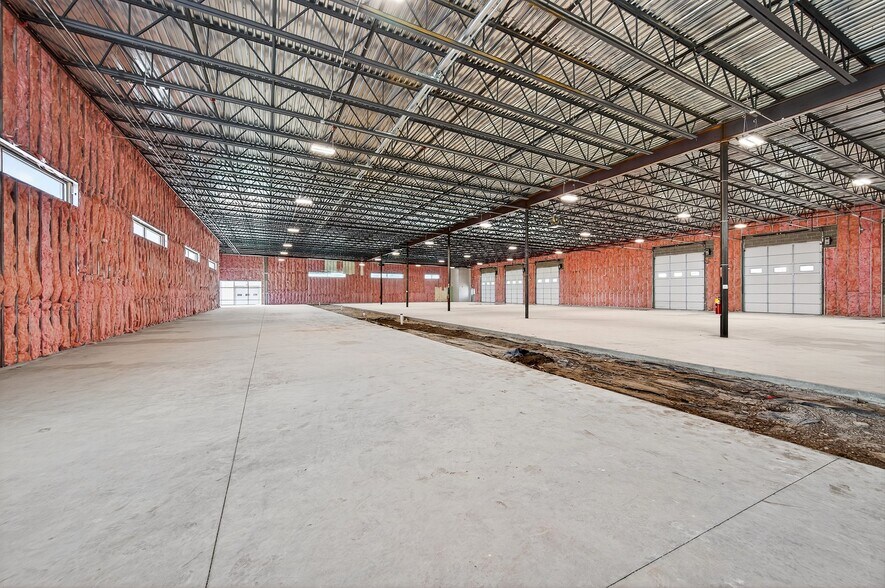 More Photos Of 304 Progress Dr, Sherman Warehouse For Sale