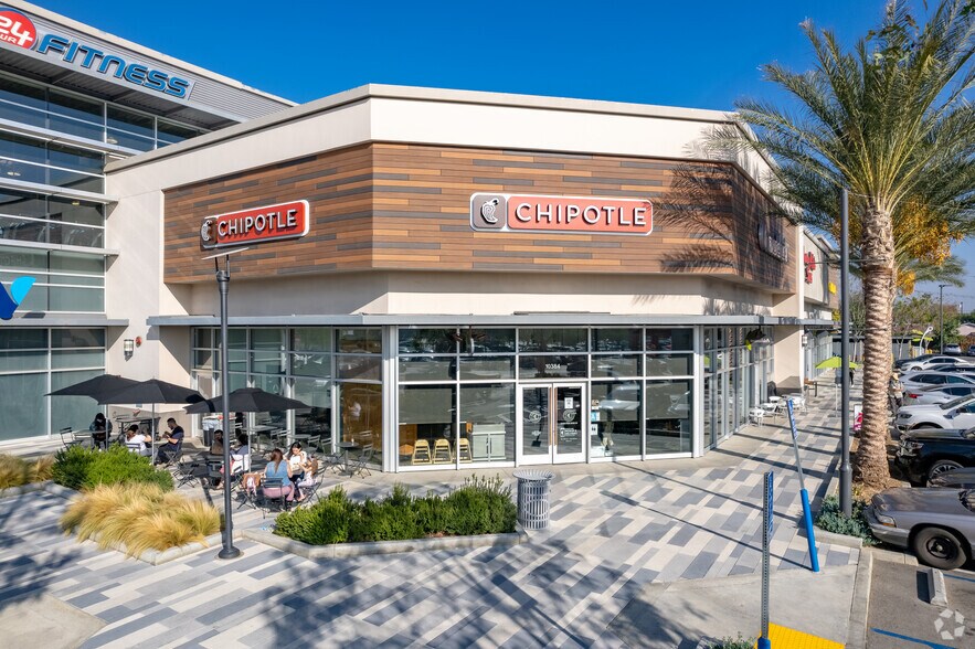 More Photos Of 10400 Sepulveda Blvd, Mission Hills Unknown For Lease