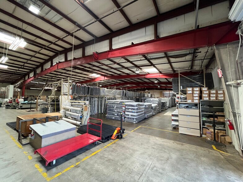 More Photos Of 1785 State Road 436, Winter Park Showroom For Sale