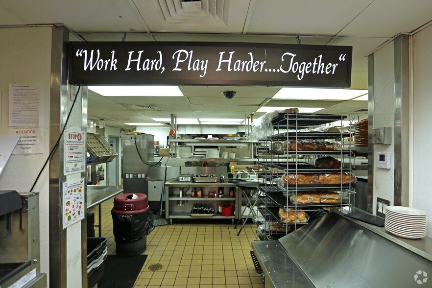 More Photos Of 1424-1450 N Federal Hwy, Boca Raton Restaurant For Sale