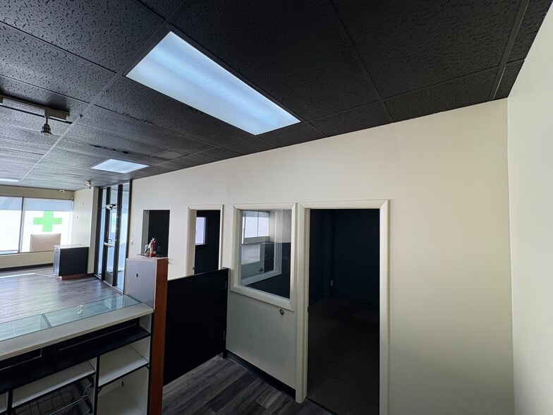 More Photos Of 7033-7063 W Colfax Ave, Lakewood Storefront Retail Office For Lease